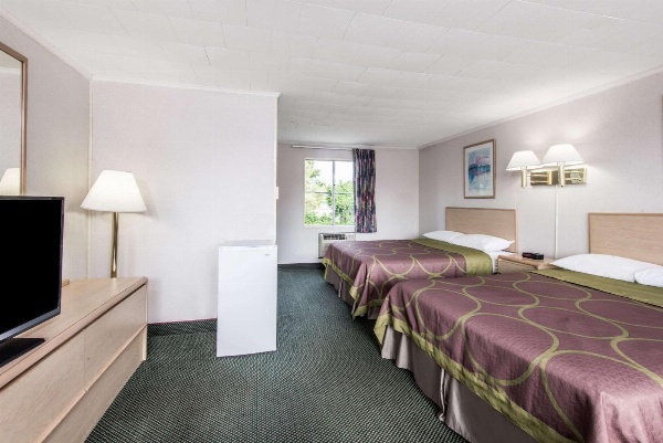 Super 8 by Wyndham W Yarmouth Hyannis/Cape Cod Main image